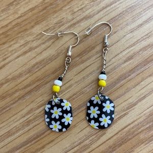 Daisy Flower Earrings